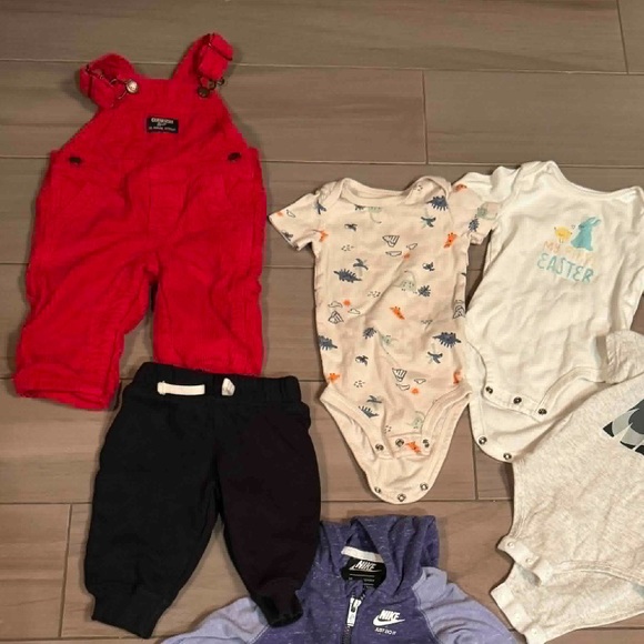 6pc bundle lot 6m 1overalls 1pants 1sleeper 3onesies no stains or wear - Picture 2 of 3